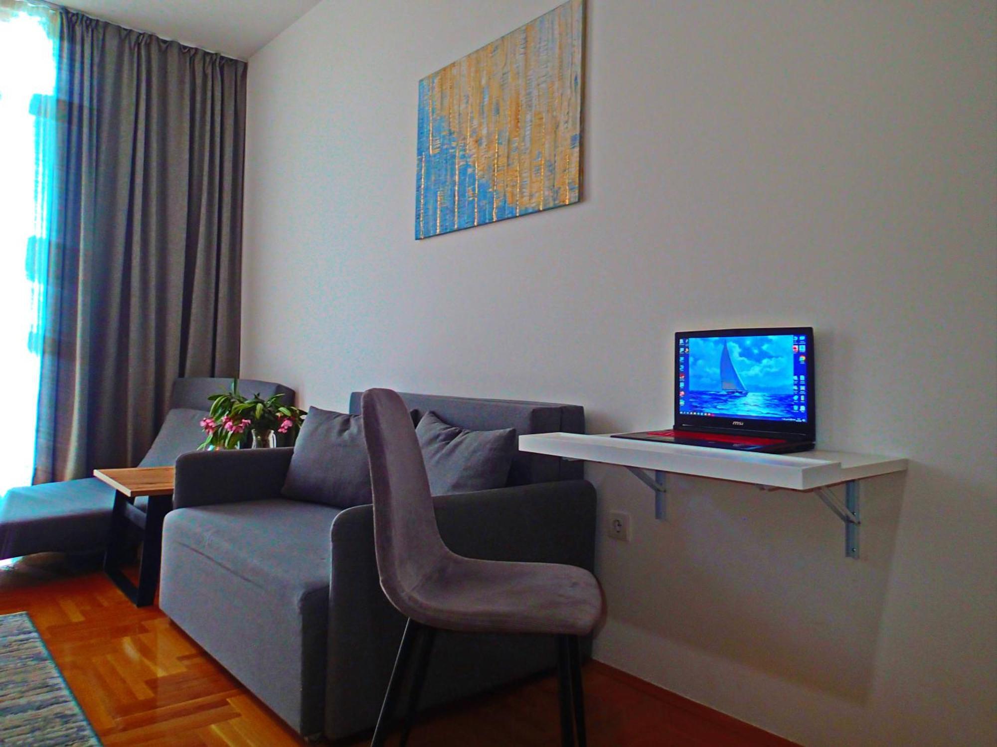 Apartment Sova Teodo Esterno foto