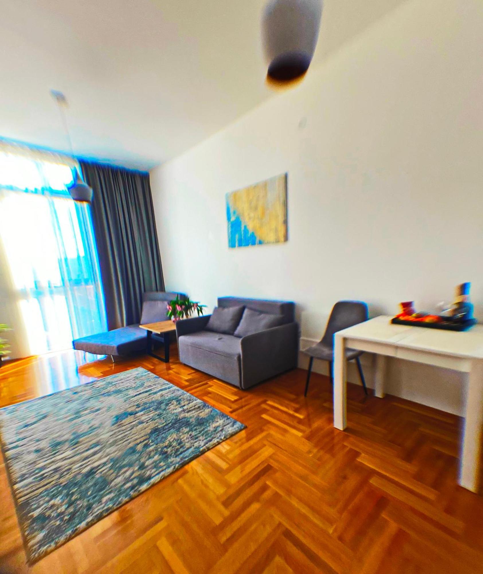 Apartment Sova Teodo Esterno foto